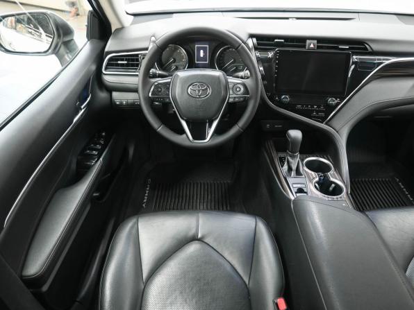 Toyota Camry VIII (XV70) с пробегом 2019 года, цена 2 579 900 рублей, 175654 км, седан, Автокод Объявления
