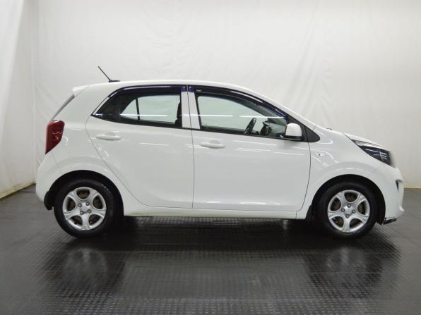 Kia Picanto III с пробегом 2017 года, цена 1 050 000 рублей, 111648 км, хэтчбек, Автокод Объявления