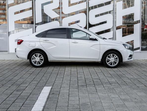 Lada (ВАЗ) Vesta I с пробегом 2017 года, цена 885 000 рублей, 93276 км, седан, Автокод Объявления
