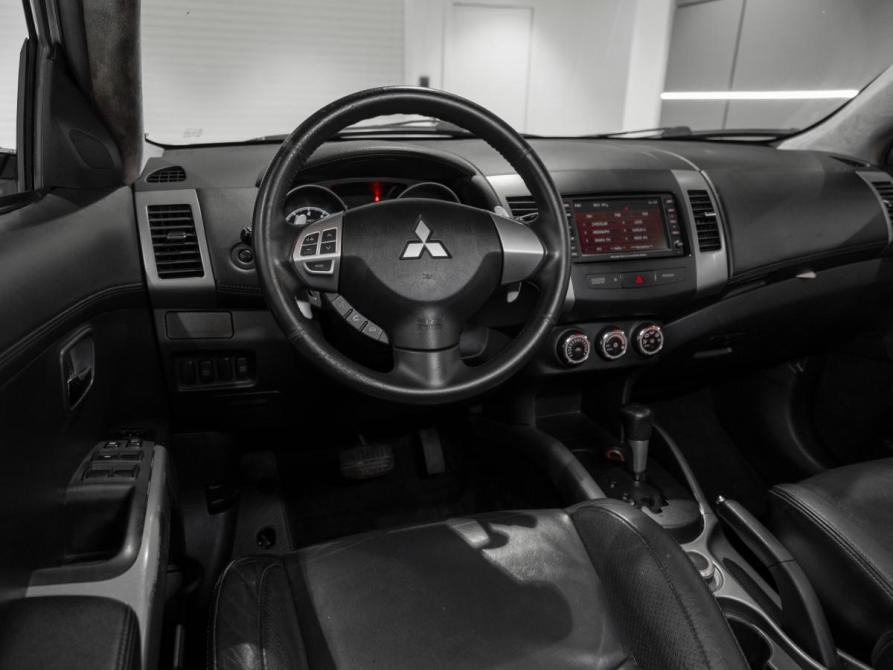 Mitsubishi Outlander II Рестайлинг Москва  - изображение 7