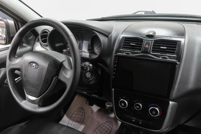 Lada (ВАЗ) Granta I Рестайлинг с пробегом 2019 года, цена 599 000 рублей, 300400 км, седан, Автокод Объявления