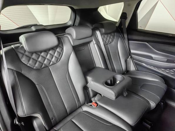 Hyundai Santa Fe IV Рестайлинг с пробегом 2021 года, цена 4 080 000 рублей, 54514 км, внедорожник, Автокод Объявления
