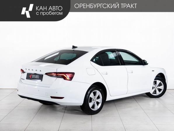 Skoda Octavia IV (A8) с пробегом 2021 года, цена 2 411 000 рублей, 45366 км, лифтбек, Автокод Объявления