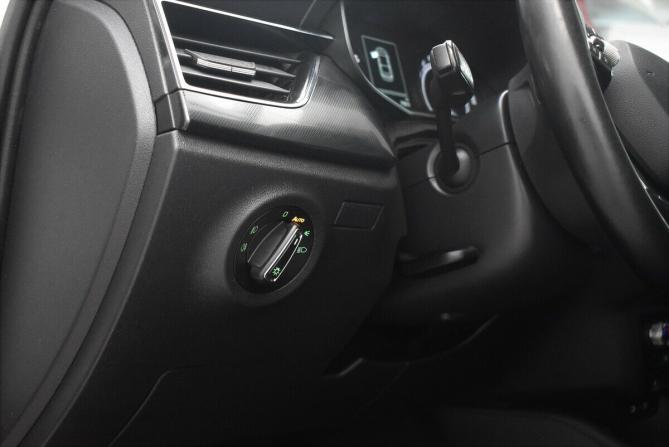 Skoda Rapid II с пробегом 2021 года, цена 1 390 000 рублей, 212493 км, лифтбек, Автокод Объявления