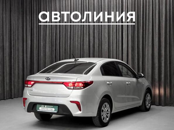 Kia Rio IV с пробегом 2019 года, цена 949 000 рублей, 248000 км, седан, Автокод Объявления
