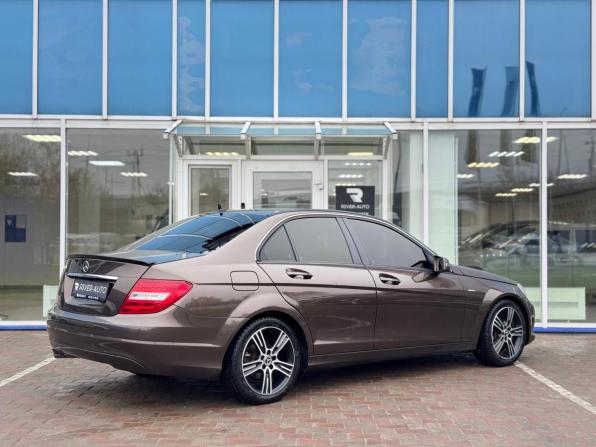 Mercedes-Benz C-Класс III (W204) Рестайлинг с пробегом 2013 года, цена 1 330 000 рублей, 169961 км, седан, Автокод Объявления
