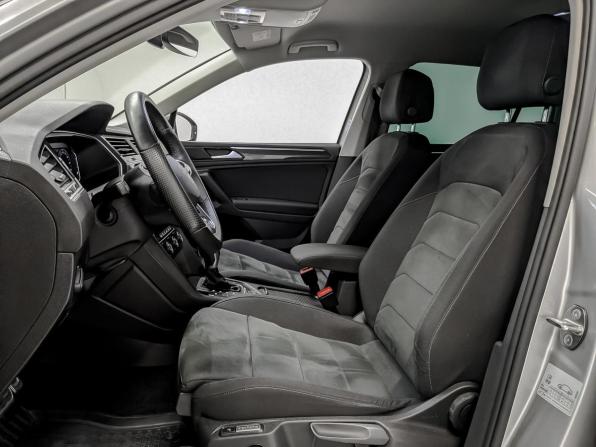 Volkswagen Tiguan II с пробегом 2020 года, цена 3 050 000 рублей, 76255 км, внедорожник, Автокод Объявления