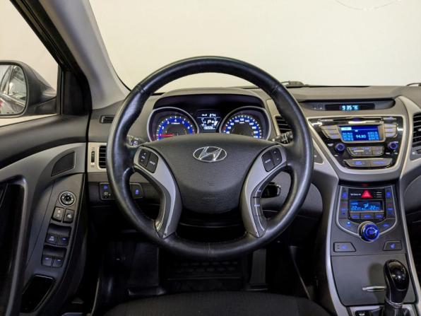Hyundai Elantra V (MD) Рестайлинг с пробегом 2015 года, цена 1 250 000 рублей, 136508 км, седан, Автокод Объявления