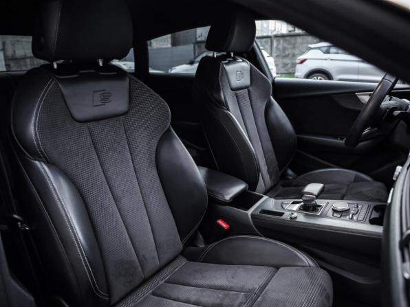 Audi A5 II (F5) с пробегом 2019 года, цена 3 699 000 рублей, 48603 км, лифтбек, Автокод Объявления