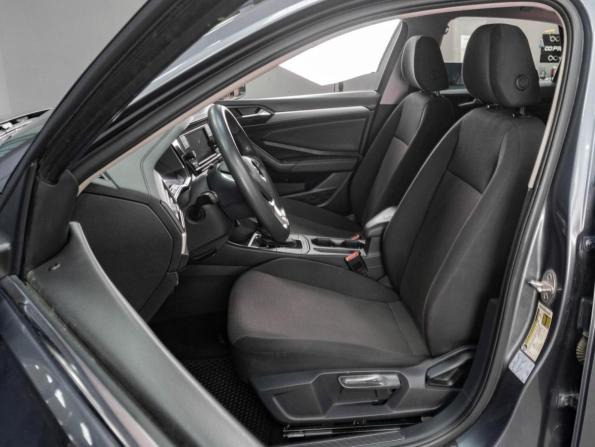Volkswagen Jetta VII с пробегом 2020 года, цена 1 809 000 рублей, 105125 км, седан, Автокод Объявления