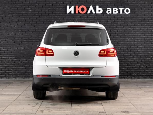 Volkswagen Tiguan I Рестайлинг с пробегом 2012 года, цена 1 300 000 рублей, 183386 км, внедорожник, Автокод Объявления