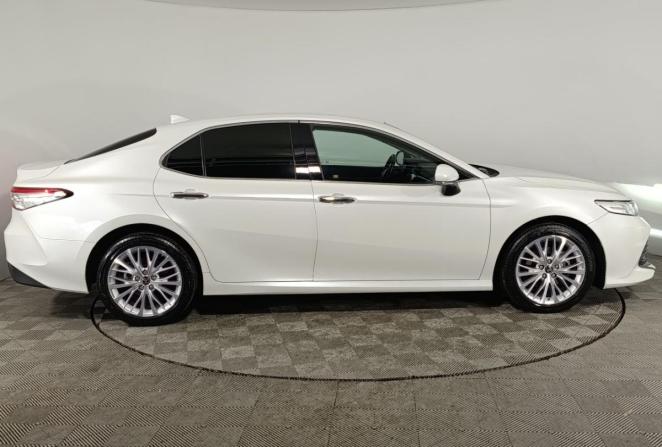 Toyota Camry VIII (XV70) с пробегом 2020 года, цена 3 699 000 рублей, 46980 км, седан, Автокод Объявления