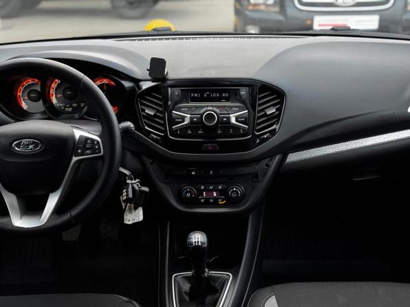 Lada (ВАЗ) Vesta I с пробегом 2019 года, цена 1 109 000 рублей, 91947 км, универсал, Автокод Объявления