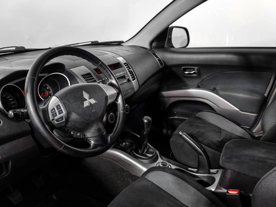 Mitsubishi Outlander II Санкт-Петербург  - изображение 9