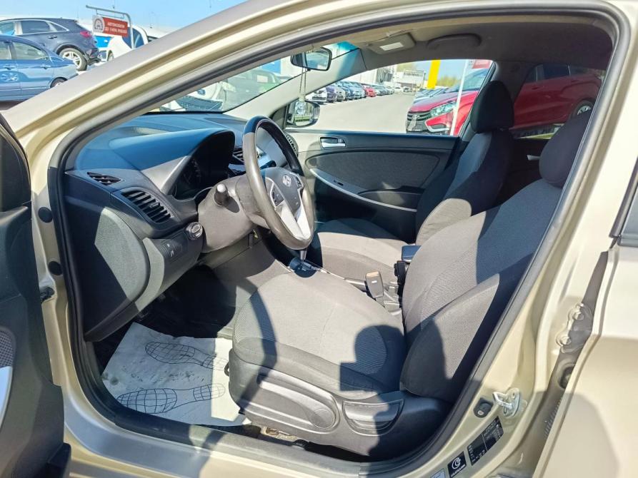 Hyundai Solaris I Тюмень  - изображение 8
