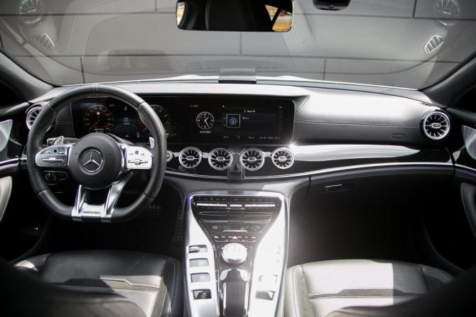 Mercedes-Benz AMG GT I Рестайлинг с пробегом 2019 года, цена 7 900 000 рублей, 56113 км, лифтбек, Автокод Объявления