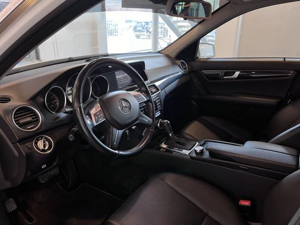 Mercedes-Benz C-Класс III (W204) Рестайлинг с пробегом 2011 года, цена 1 500 000 рублей, 142550 км, седан, Автокод Объявления