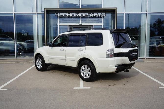 Mitsubishi Pajero IV Рестайлинг 2 с пробегом 2021 года, цена 3 490 000 рублей, 84050 км, внедорожник, Автокод Объявления