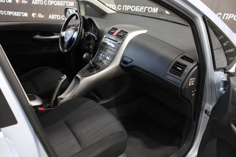 Toyota Auris I Томск  - изображение 9