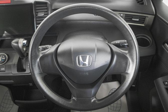 Honda Freed I с пробегом 2010 года, цена 999 000 рублей, 149000 км, компактвэн, Автокод Объявления