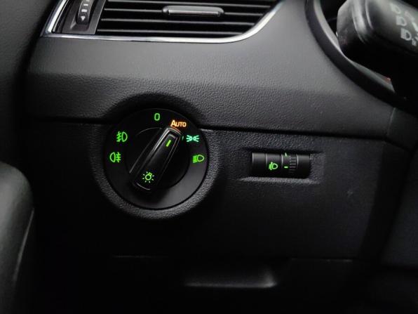 Skoda Octavia III (A7) с пробегом 2014 года, цена 1 050 000 рублей, 153124 км, лифтбек, Автокод Объявления