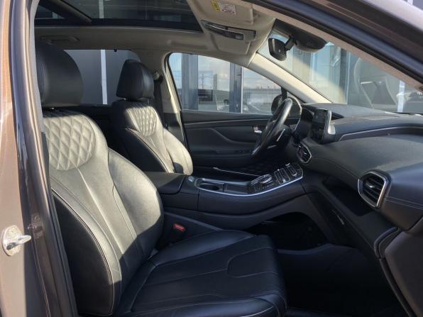 Hyundai Santa Fe IV Рестайлинг с пробегом 2021 года, цена 4 199 000 рублей, 75845 км, внедорожник, Автокод Объявления