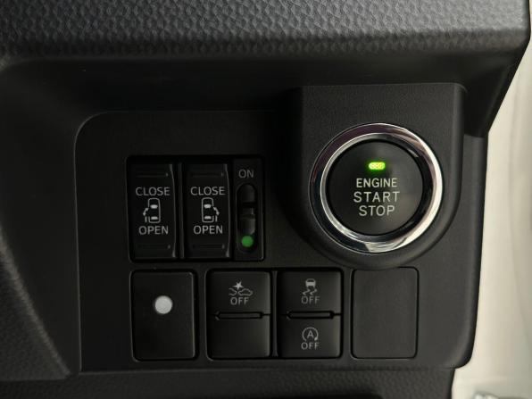 Toyota Tank I с пробегом 2018 года, цена 1 270 000 рублей, 53780 км, минивэн, Автокод Объявления