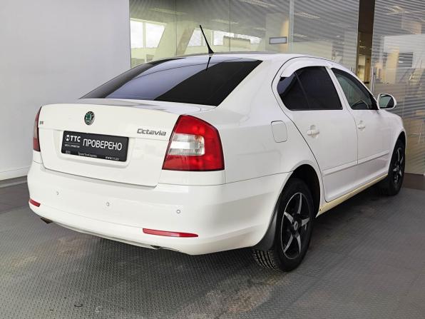 Skoda Octavia II (A5) Рестайлинг с пробегом 2012 года, цена 870 000 рублей, 180000 км, лифтбек, Автокод Объявления