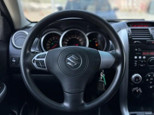 Suzuki Grand Vitara II с пробегом 2007 года, цена 770 000 рублей, 285538 км, внедорожник, Автокод Объявления