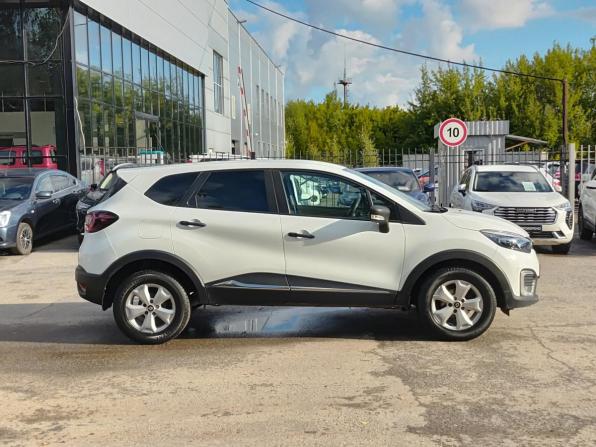 Renault Kaptur I с пробегом 2018 года, цена 1 334 000 рублей, 123453 км, внедорожник, Автокод Объявления