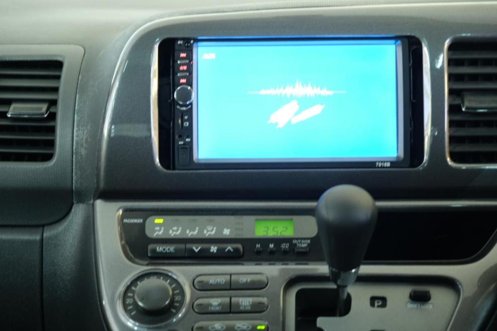 Toyota Wish I Омск  - изображение 13