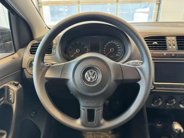 Volkswagen Polo V с пробегом 2012 года, цена 655 000 рублей, 200320 км, седан, Автокод Объявления