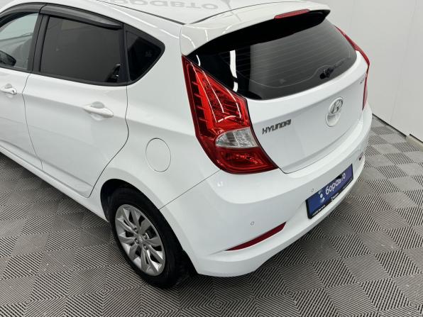 Hyundai Solaris I Рестайлинг с пробегом 2015 года, цена 890 000 рублей, 169307 км, хэтчбек, Автокод Объявления