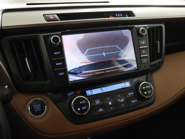 Toyota RAV4 IV (XA40) Рестайлинг с пробегом 2018 года, цена 2 199 000 рублей, 196432 км, внедорожник, Автокод Объявления