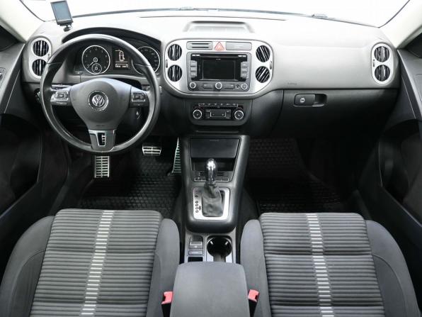 Volkswagen Tiguan I Рестайлинг с пробегом 2011 года, цена 1 489 900 рублей, 64329 км, внедорожник, Автокод Объявления