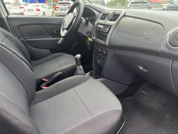 Renault Logan II с пробегом 2014 года, цена 579 000 рублей, 125140 км, седан, Автокод Объявления