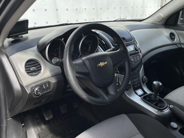 Chevrolet Cruze I Рестайлинг с пробегом 2013 года, цена 810 000 рублей, 177053 км, хэтчбек, Автокод Объявления