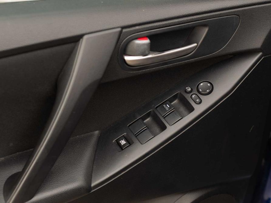 Mazda 3 II (BL) Рестайлинг Новосибирск  - изображение 16
