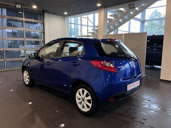 Mazda 2 II (DE) с пробегом 2008 года, цена 530 000 рублей, 165174 км, хэтчбек, Автокод Объявления