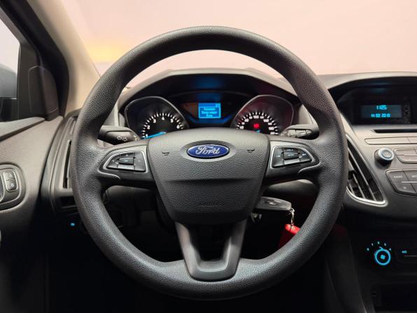 Ford Focus III Рестайлинг с пробегом 2018 года, цена 1 020 000 рублей, 115338 км, хэтчбек, Автокод Объявления