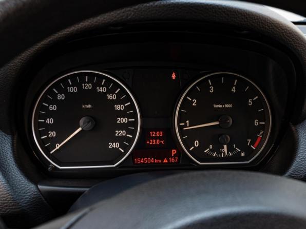 BMW 1 серии I (E81/E82/E87/E88) Рестайлинг с пробегом 2011 года, цена 920 000 рублей, 154504 км, хэтчбек, Автокод Объявления