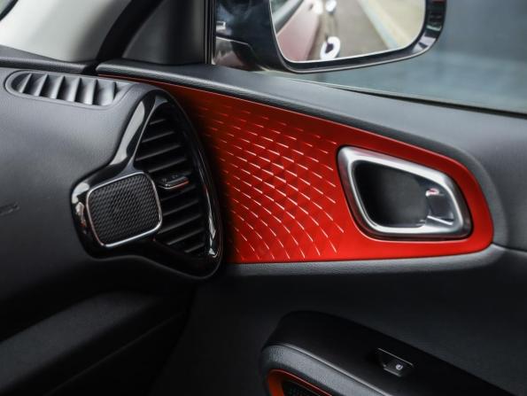 Kia Soul III с пробегом 2022 года, цена 2 449 000 рублей, 29295 км, хэтчбек, Автокод Объявления