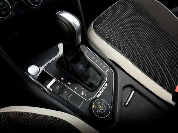 Volkswagen Tiguan II с пробегом 2020 года, цена 2 640 000 рублей, 114208 км, внедорожник, Автокод Объявления