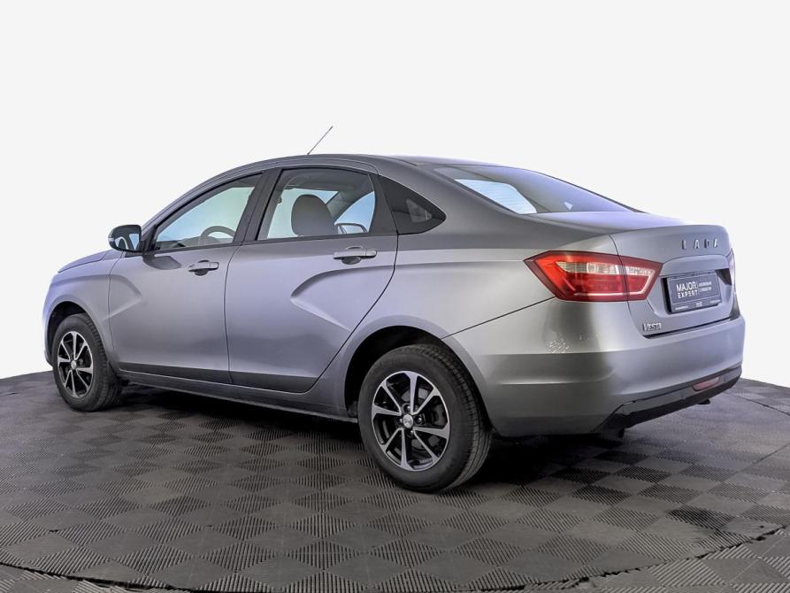 Lada (ВАЗ) Vesta I Москва  - изображение 7