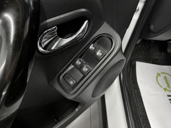 Lada (ВАЗ) Largus I Рестайлинг с пробегом 2021 года, цена 1 175 000 рублей, 131415 км, универсал, Автокод Объявления