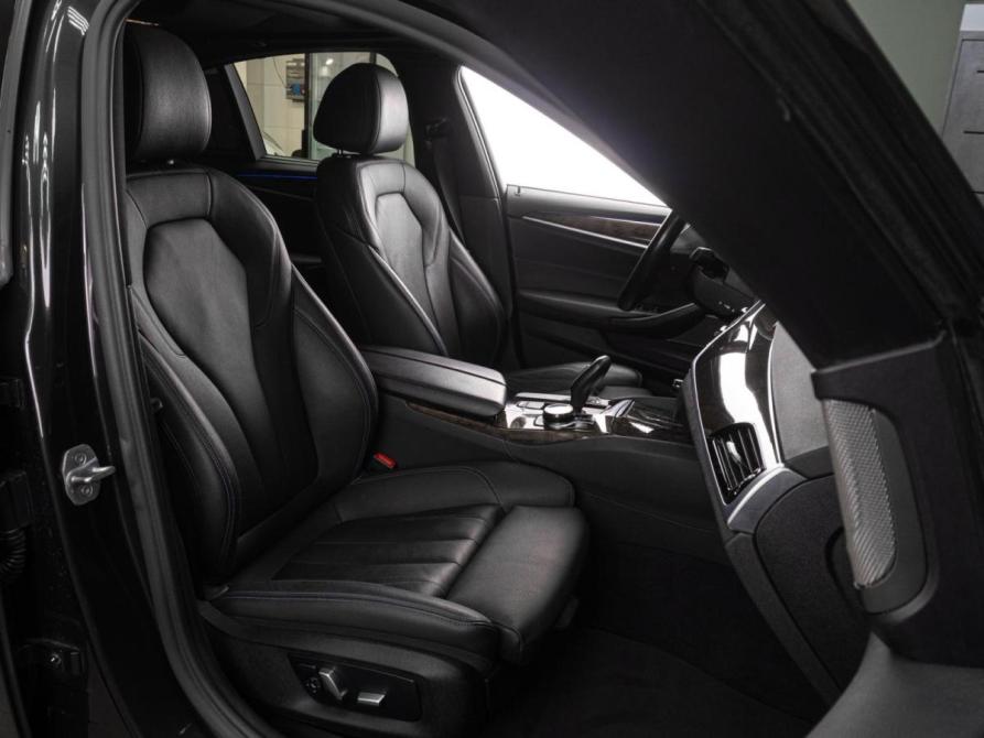 BMW 5 серии VII (G30/G31/G38) Тюмень  - изображение 15