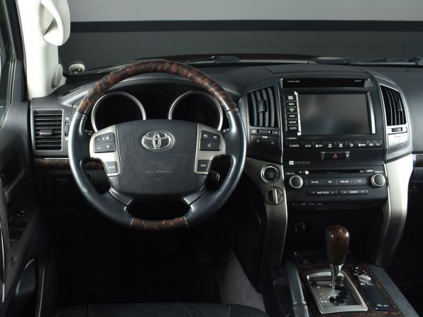 Toyota Land Cruiser 200 Series с пробегом 2011 года, цена 3 589 995 рублей, 162187 км, внедорожник, Автокод Объявления