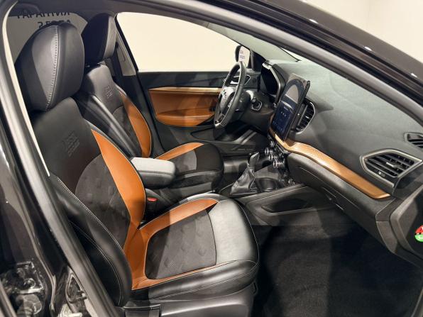 Lada (ВАЗ) Vesta I Рестайлинг (NG) с пробегом 2024 года, цена 1 377 000 рублей, 45797 км, универсал, Автокод Объявления