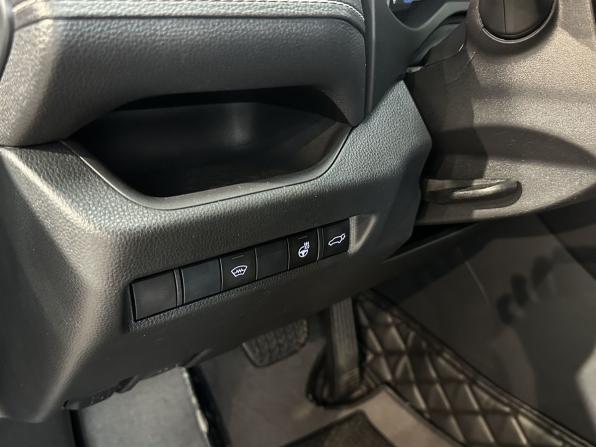 Toyota RAV4 V (XA50) с пробегом 2019 года, цена 3 150 000 рублей, 115600 км, внедорожник, Автокод Объявления
