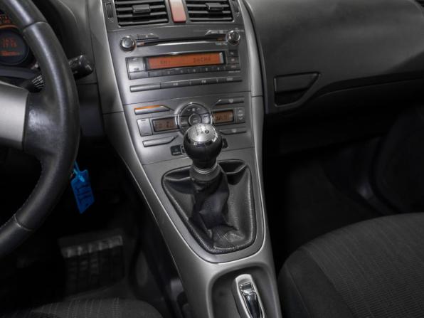 Toyota Auris I с пробегом 2007 года, цена 585 000 рублей, 268218 км, хэтчбек, Автокод Объявления